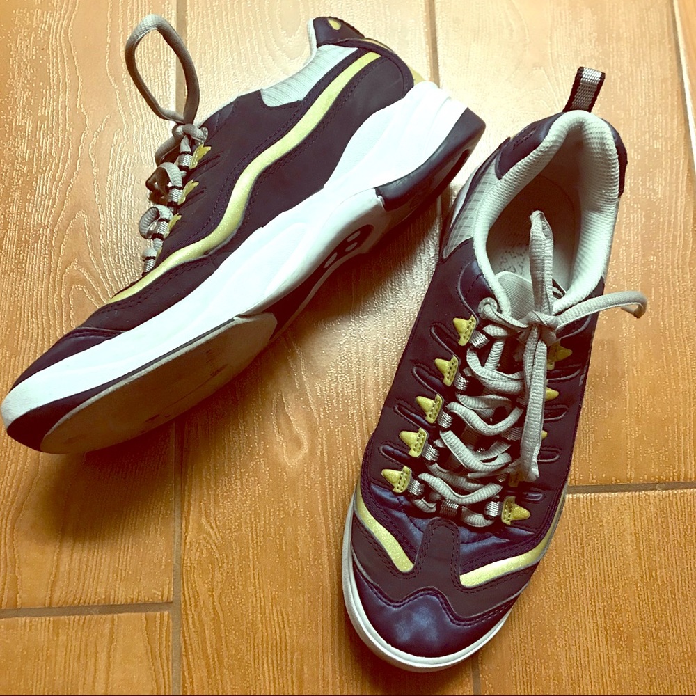 Dexter by Stride-Rite Sneakers 👟 size 9 1/2